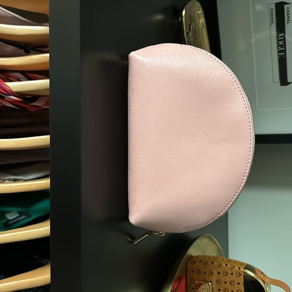 Kate Spade Cosmetic Pouch - Picture 4 of 4